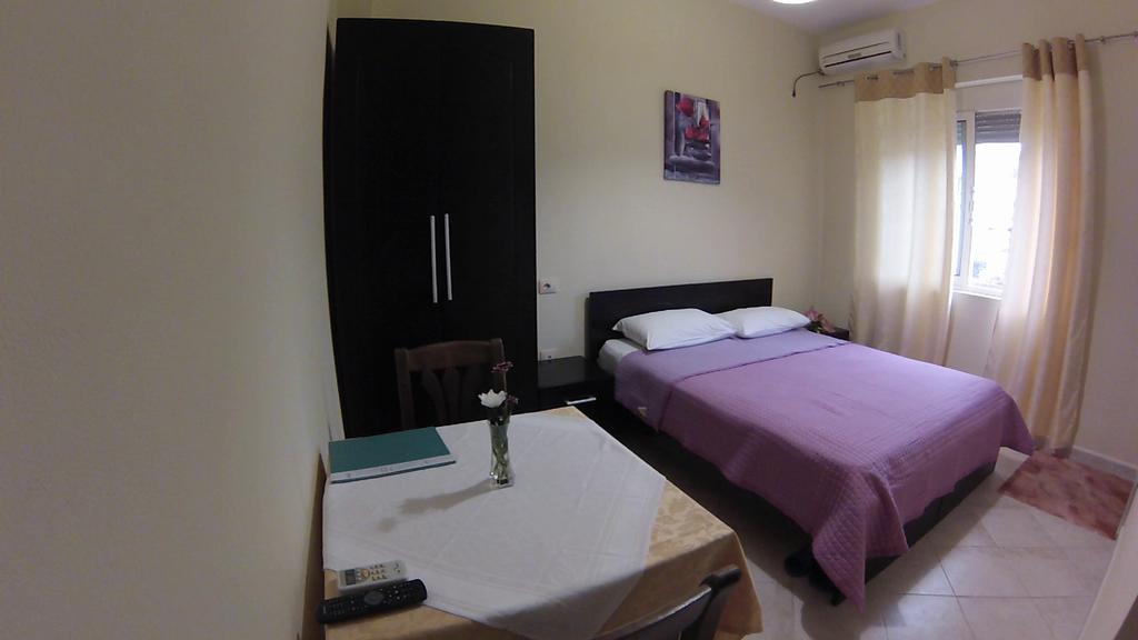 Hotel 4 Stinet Wlora Zewnętrze zdjęcie