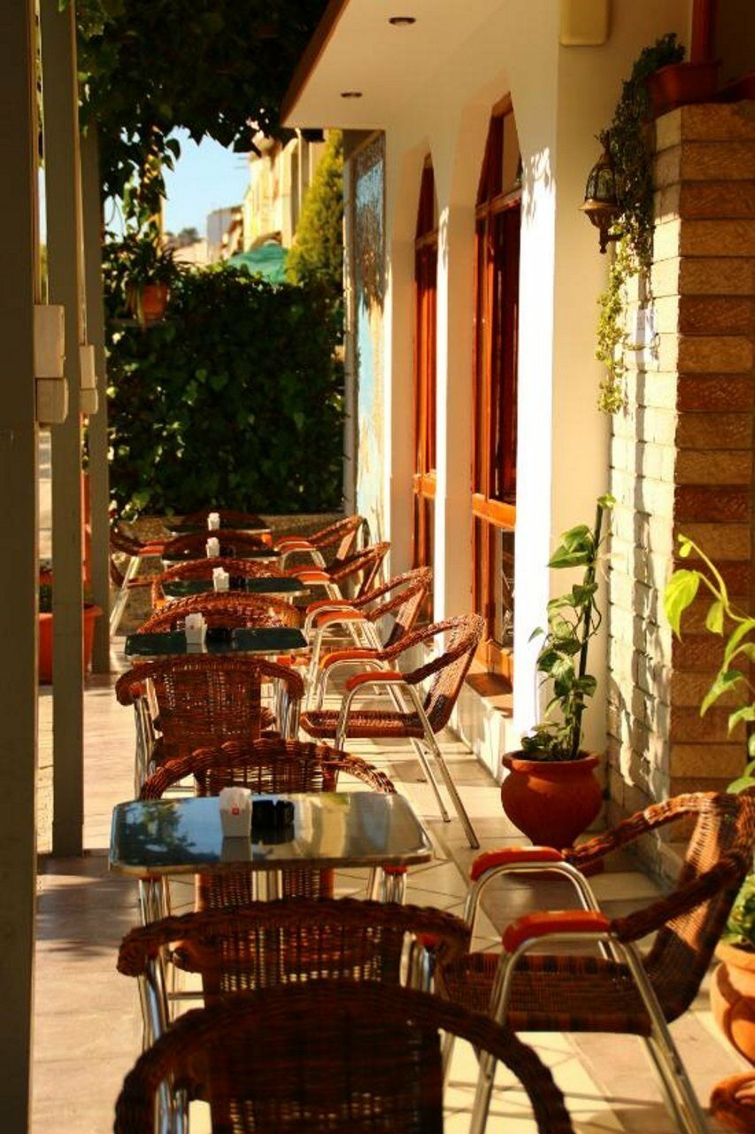 Hotel 4 Stinet Wlora Zewnętrze zdjęcie