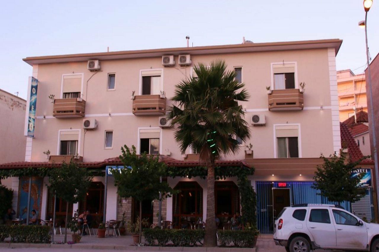 Hotel 4 Stinet Wlora Zewnętrze zdjęcie