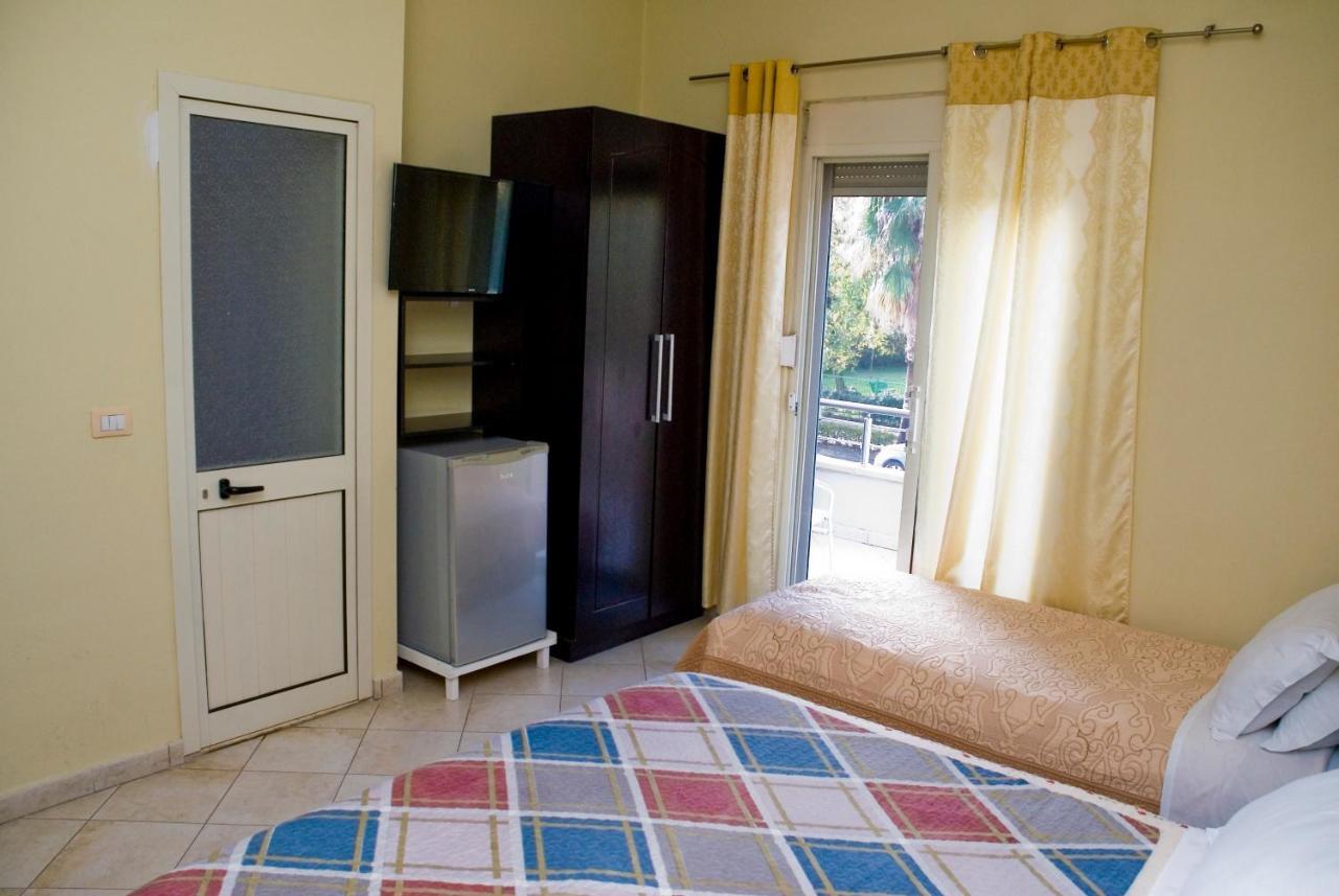 Hotel 4 Stinet Wlora Zewnętrze zdjęcie